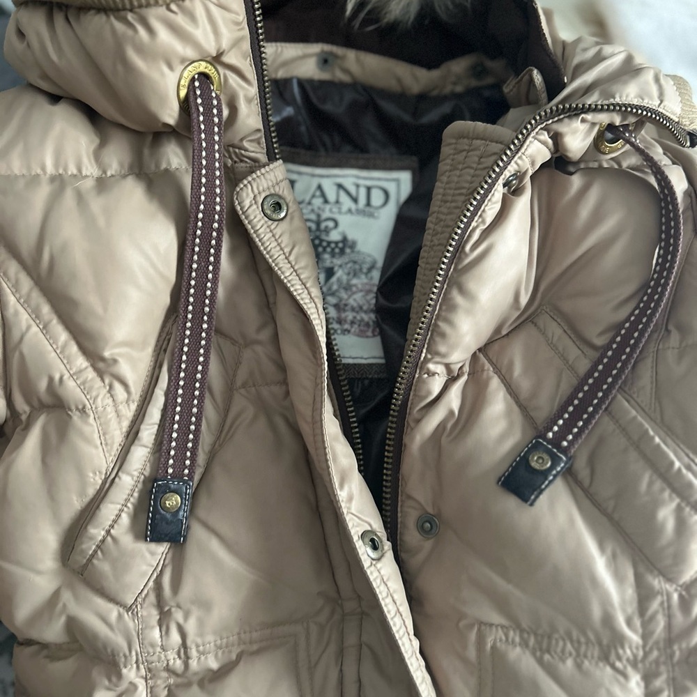 Women's Tan Quilted Jacket - Picture 2 of 6